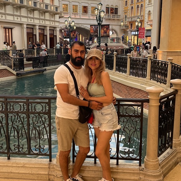 Meet your Posher, Alejandroymarisol - Picture 1 of 2